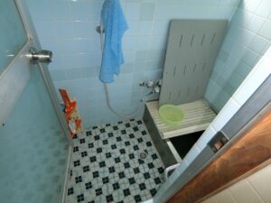 【茨木市】Ｉ様/浴室・玄関扉入替イメージ