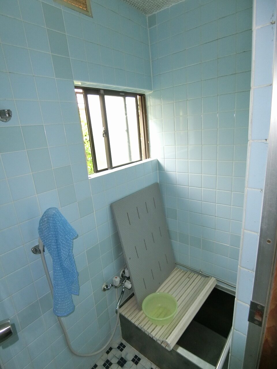 【茨木市】Ｉ様/浴室・玄関扉入替イメージ